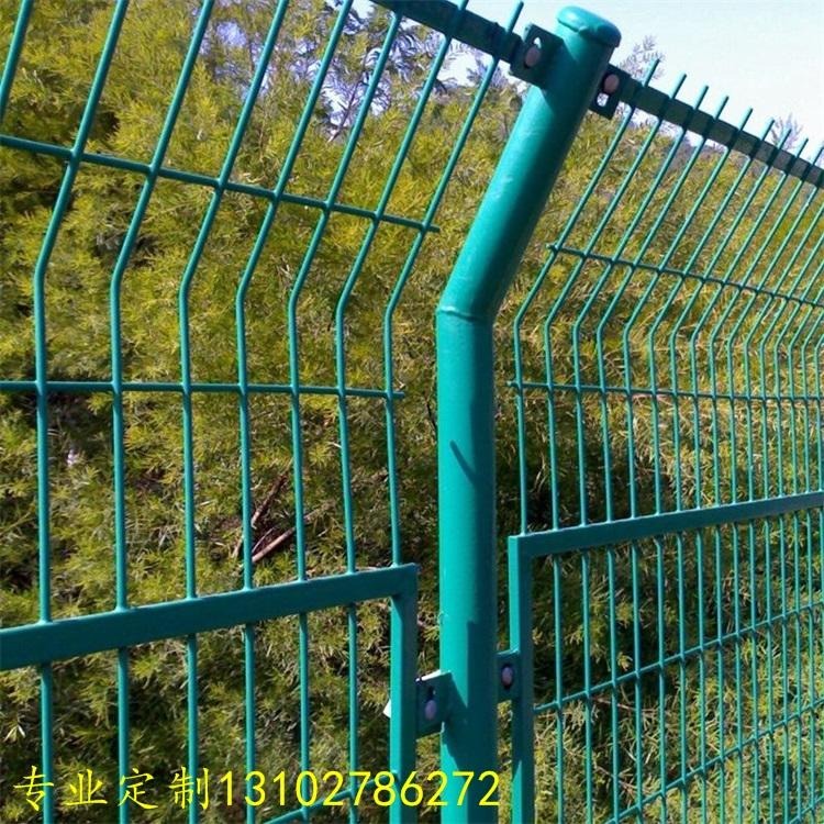码头铁丝网围栏 保税区铁丝护栏网 禁区铁丝刺网围栏