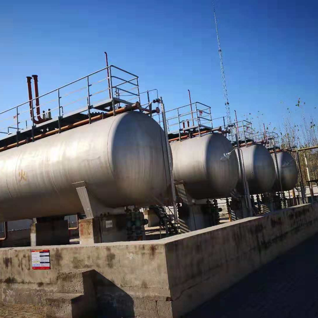 出售LNG低温储罐 二手液氧氮氩低温储罐 液体二氧化碳储罐  贮罐 10管压缩 槽车尾
