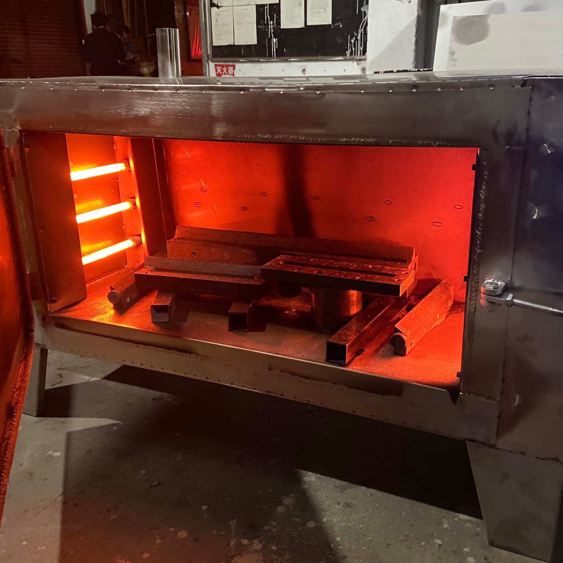 熔喷布模具模头喷丝板 煅烧炉 气化灰分 碳化 除堵 烤箱 烘堵塞孔 红泰2020图片