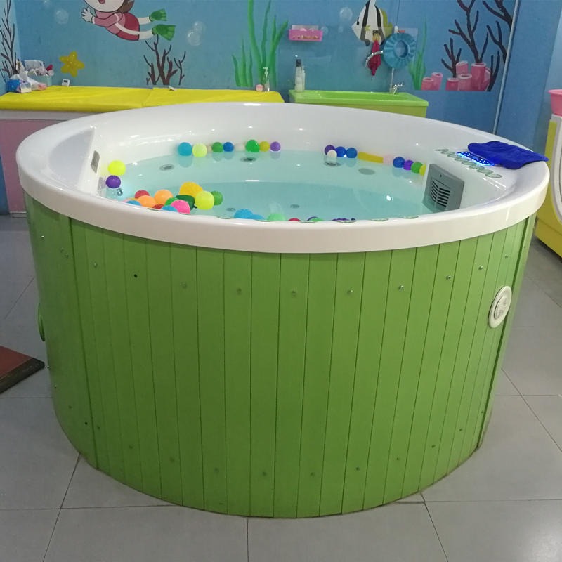 儿童游泳池亚克力婴儿游泳馆设备母婴店超大冲浪浴缸恒温全套商用图片