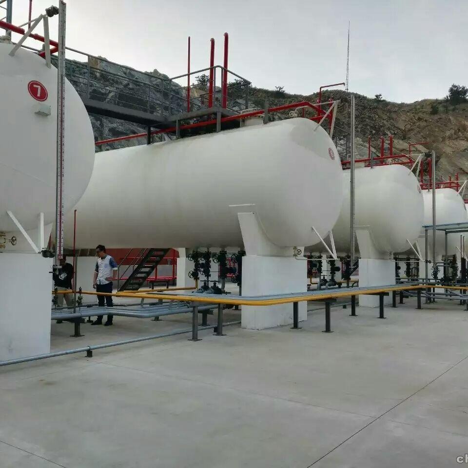 郑州回收二手LNG低温储罐 液化天然气储罐 二手氧氮氩储罐 汽化器