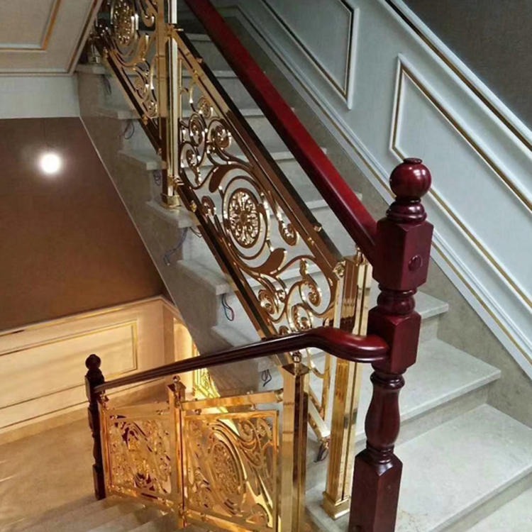 阿克苏K金铜雕花护栏效果 优雅铜艺楼梯尺寸上门测量