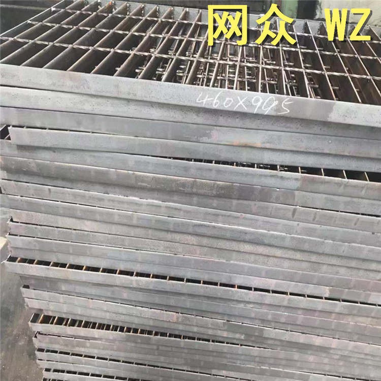 格栏板 镀锌格栏板 网众格栏板厂家生产