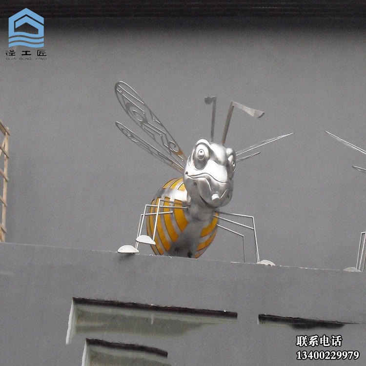 不锈钢雕塑 蜜蜂雕塑 大黄蜂雕塑 室外美陈装饰  怪工匠图片
