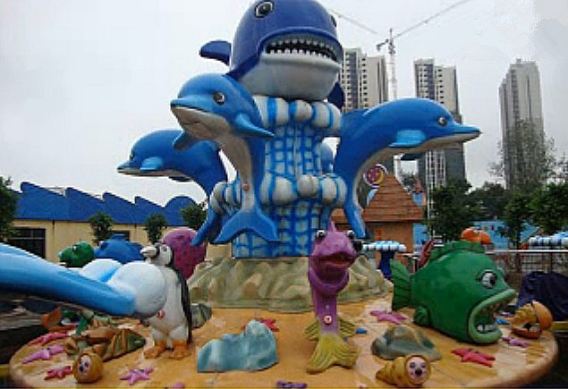 供应户外公园游乐设备儿童激战鲨鱼岛 大型游乐园8臂激战鲨鱼岛示例图7