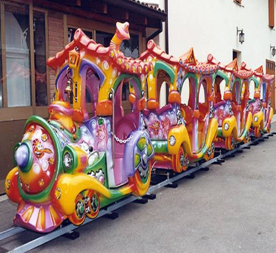 郑州大洋轨道小火车儿童游乐设备 儿童小火车 豪华轨道火车厂家示例图6